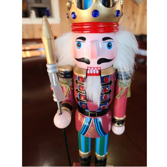 Wooden Nutcracker Soldier Statue Christmas Decor Xmas Holiday Table Decoration - Picture 5 of 12